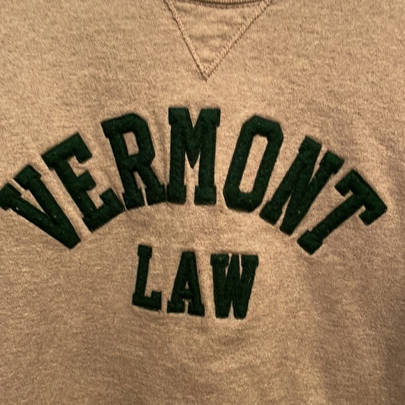 Vermont Law sweatshirt XL - Picture 2 of 7
